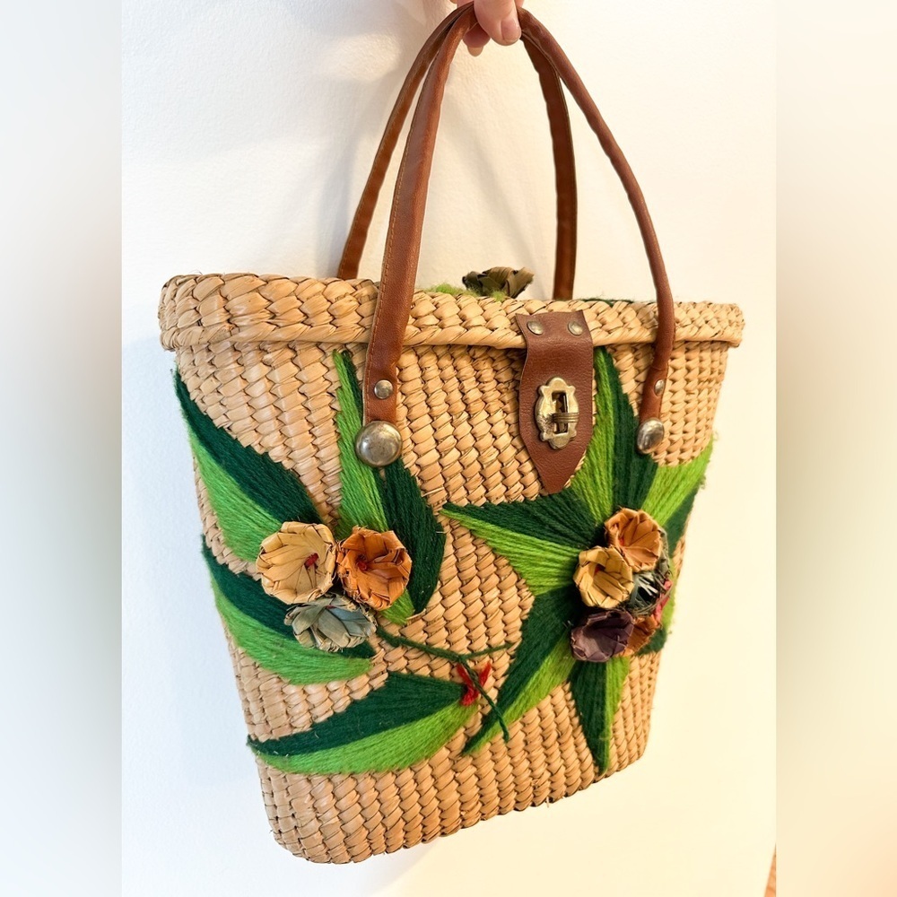Vintage 3D Floral Wicker Basket Bag Purse Handbag Tan Green - Picture 2 of 9